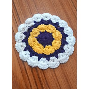 Bardak altlığı El yapımı örgü  - Çap 10 cm-sarı-siyah-beyaz 