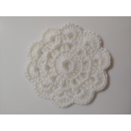 Bardak altlığı El yapımı örgü  - Çap 10 cm-beyaz